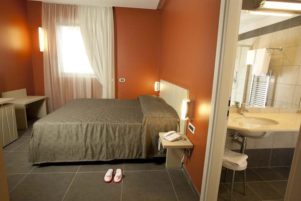 Rolling Hotel Casoria Ngoại thất bức ảnh