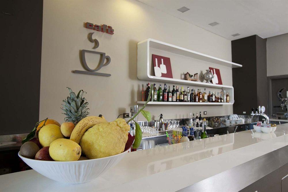 Rolling Hotel Casoria Ngoại thất bức ảnh