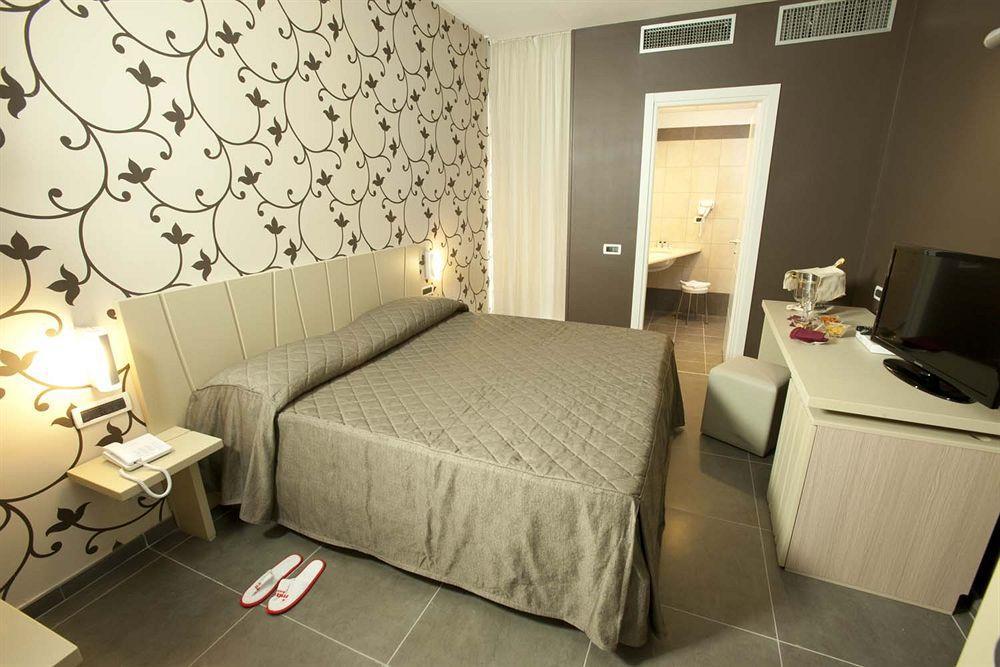 Rolling Hotel Casoria Ngoại thất bức ảnh