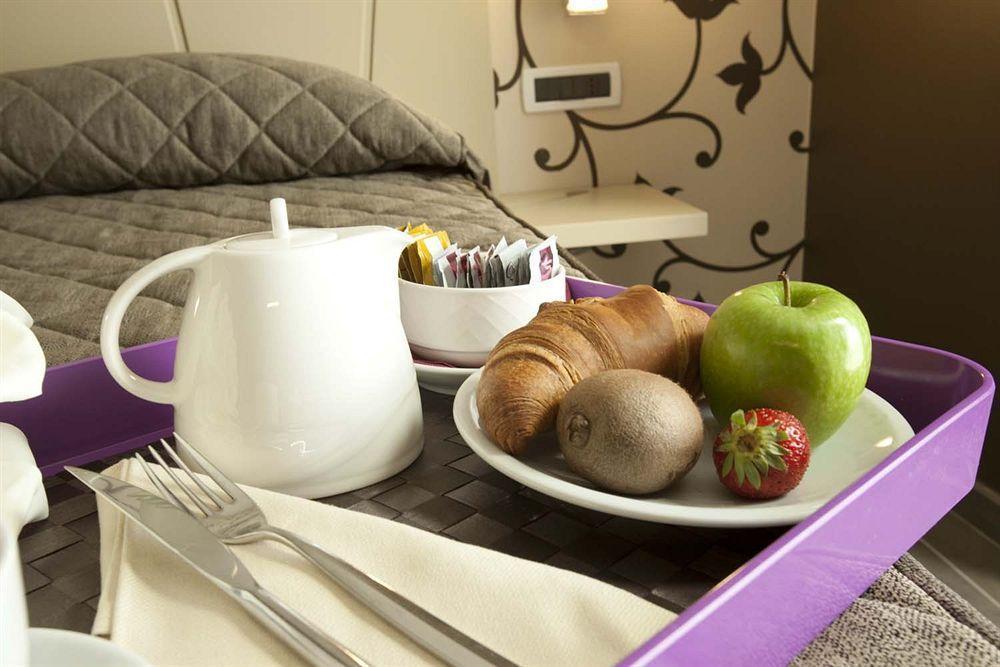 Rolling Hotel Casoria Ngoại thất bức ảnh