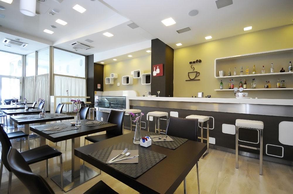 Rolling Hotel Casoria Ngoại thất bức ảnh