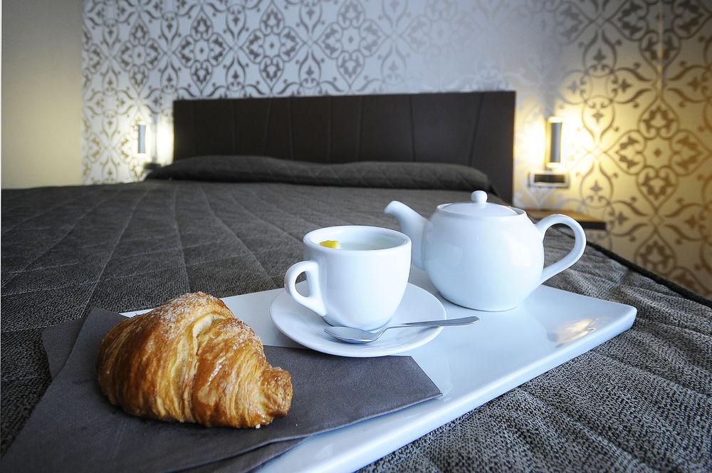 Rolling Hotel Casoria Ngoại thất bức ảnh