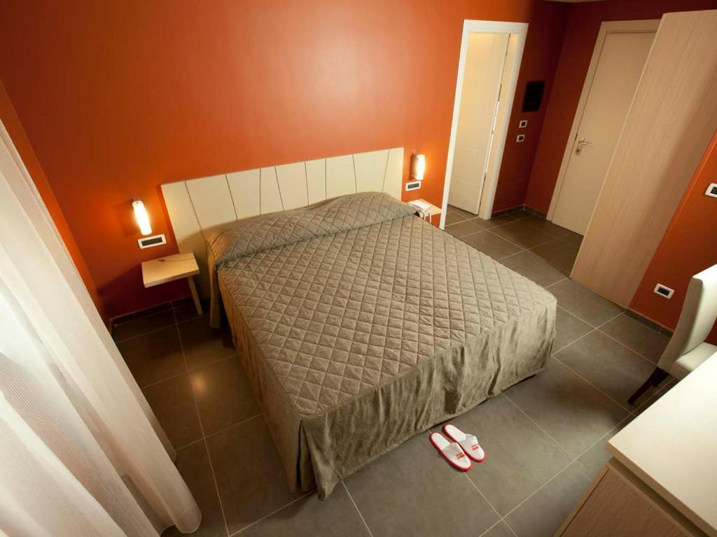 Rolling Hotel Casoria Phòng bức ảnh