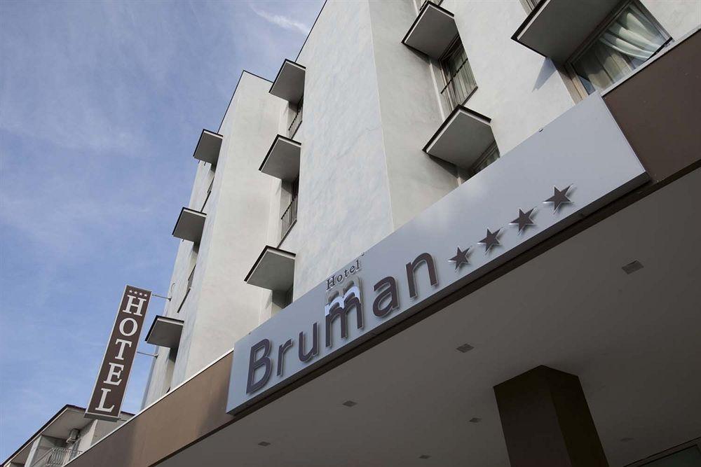 Rolling Hotel Casoria Ngoại thất bức ảnh